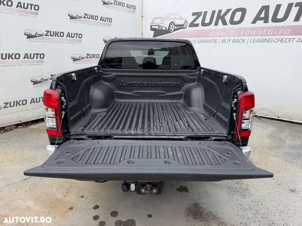 Mitsubishi L200 Double Cab 2.2 DI-D A/T Instyle - 20