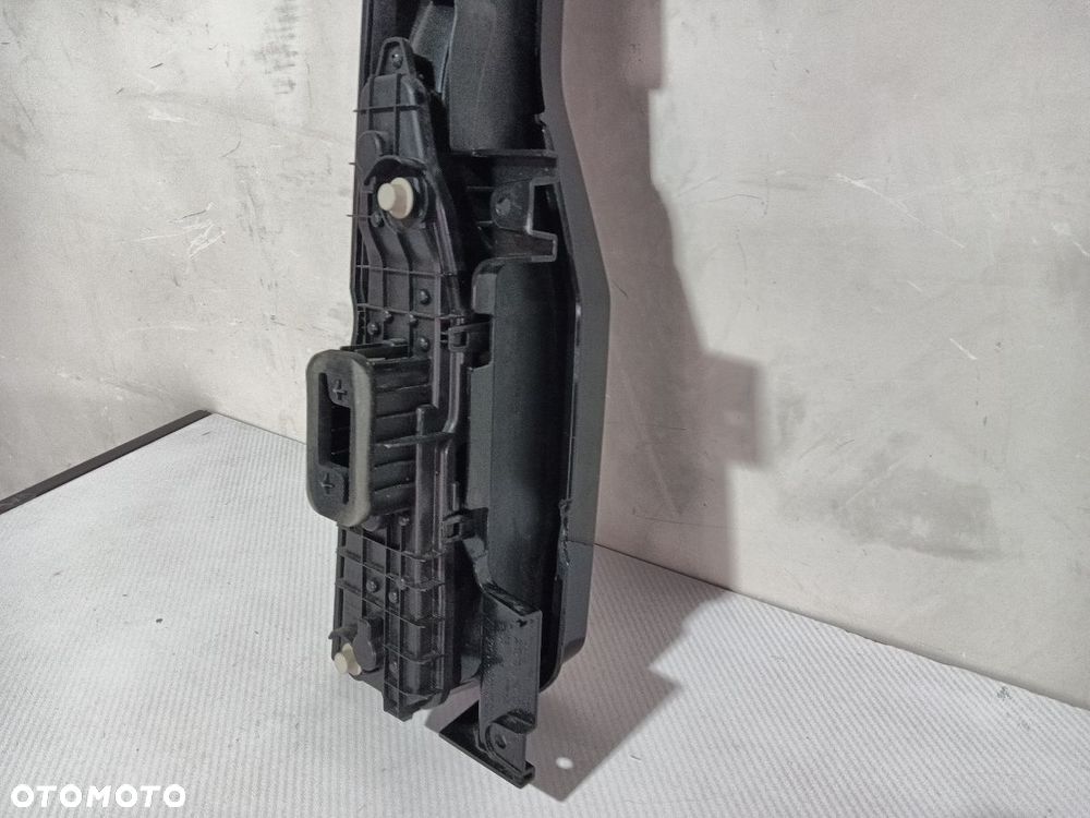 LAMPA TYŁ TYLNA PRAWA VW CADDY V 2K7945258 - 8