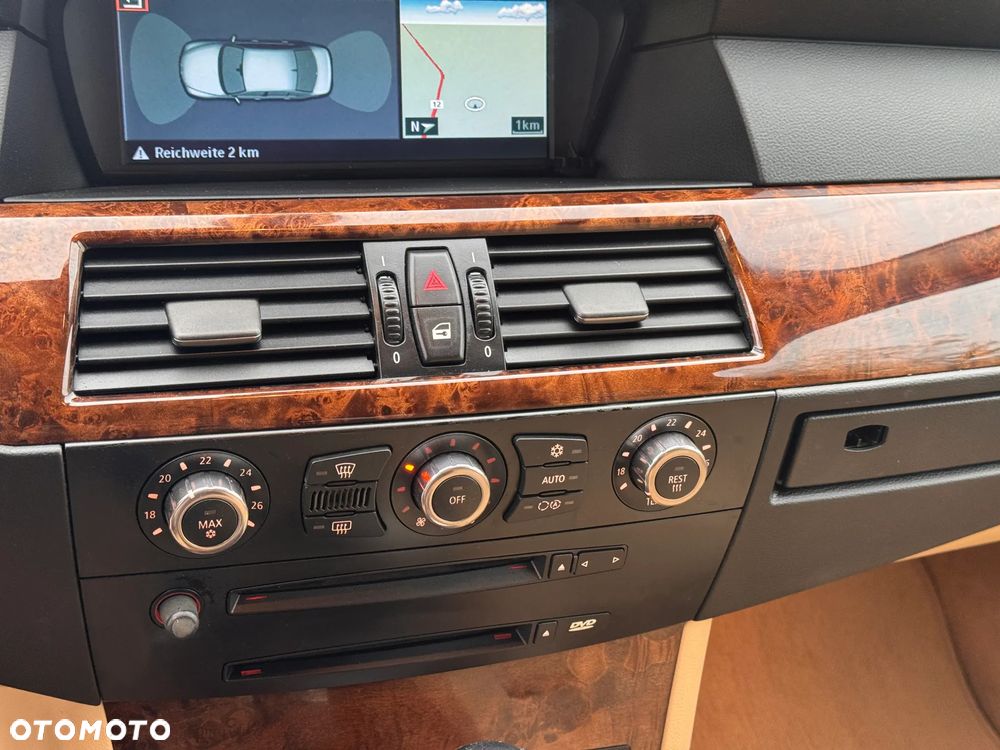 BMW Seria 5 - 26
