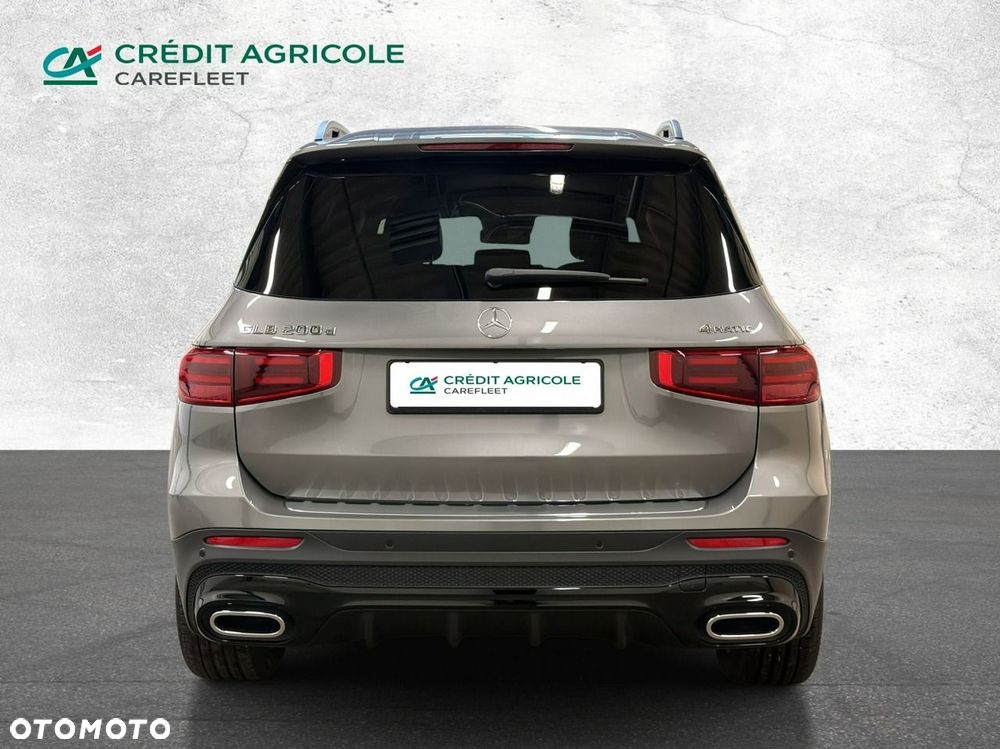 Mercedes-Benz GLB 200 d 4-Matic 8G-DCT - 5