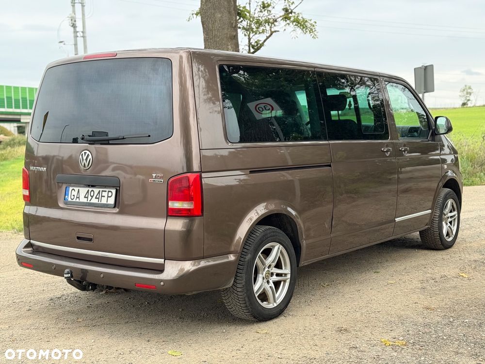 Volkswagen Multivan - 4