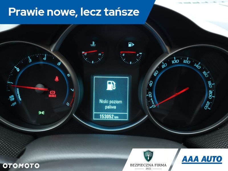 Chevrolet Cruze - 12