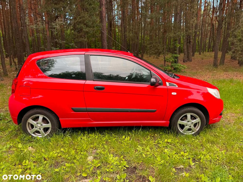 Chevrolet Aveo 1.2 16V Base - 4