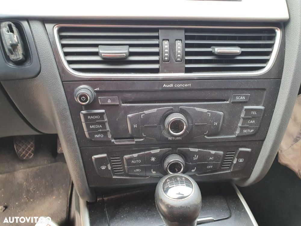 RADIO CD AUDI A4 B8 - 1