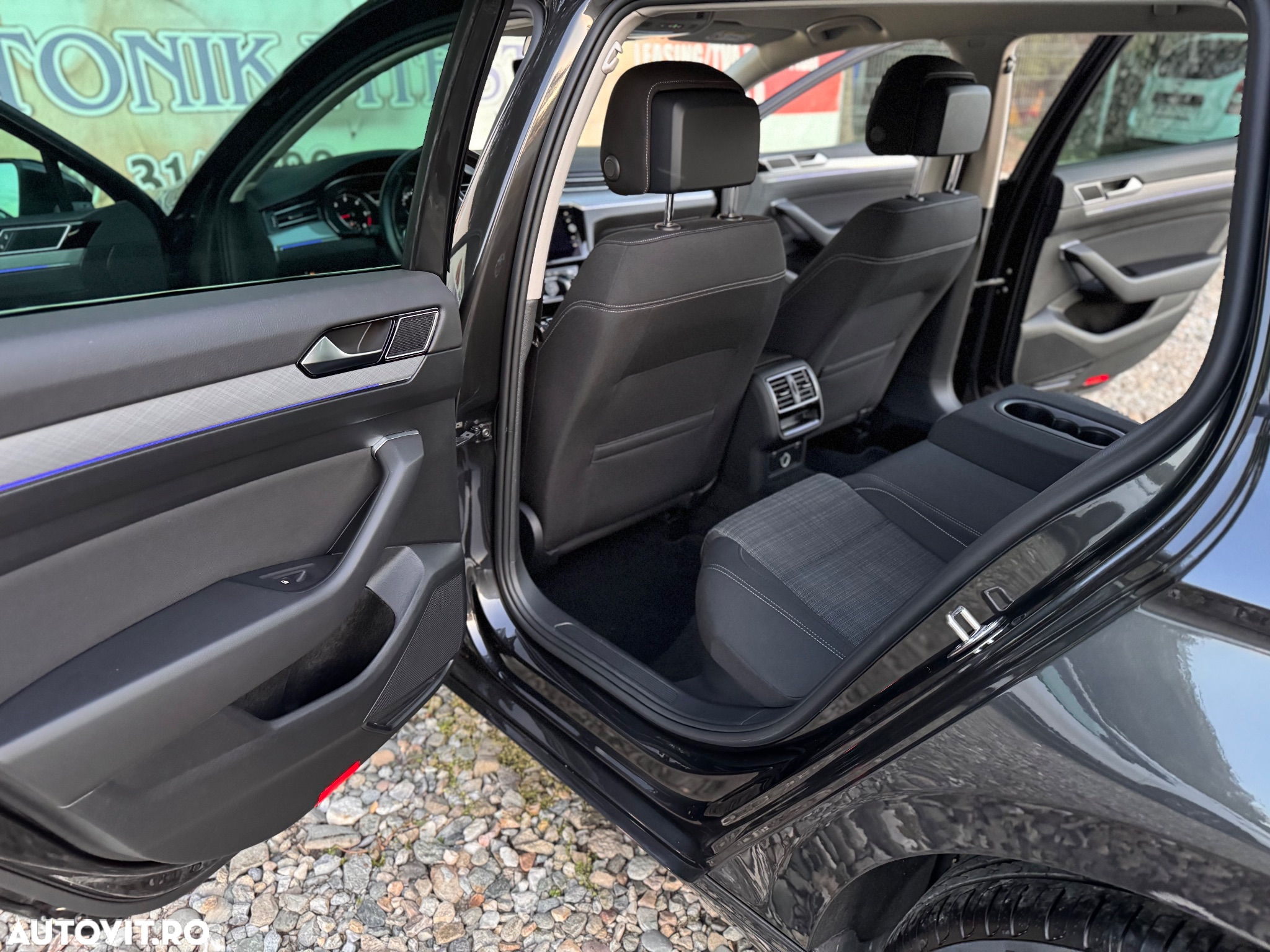 Volkswagen Passat Variant 2.0 TDI DSG (BlueMotion Technology) Highline - 22