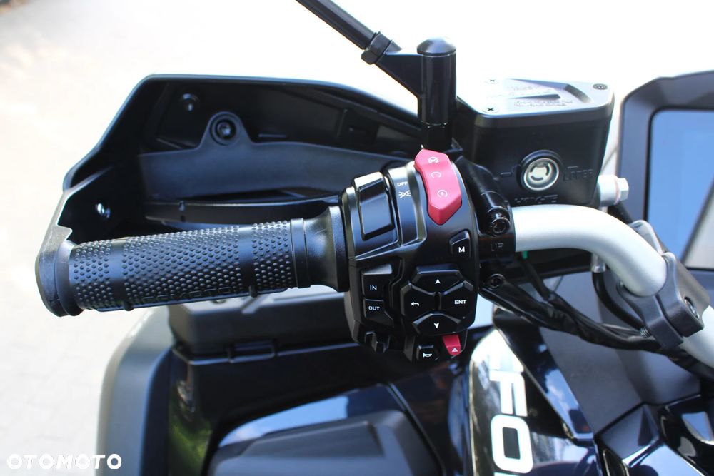 CFMoto CForce - 9
