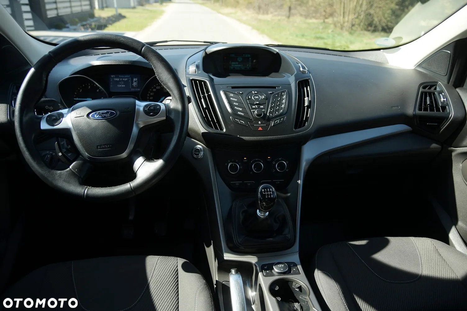 Ford Kuga - 26