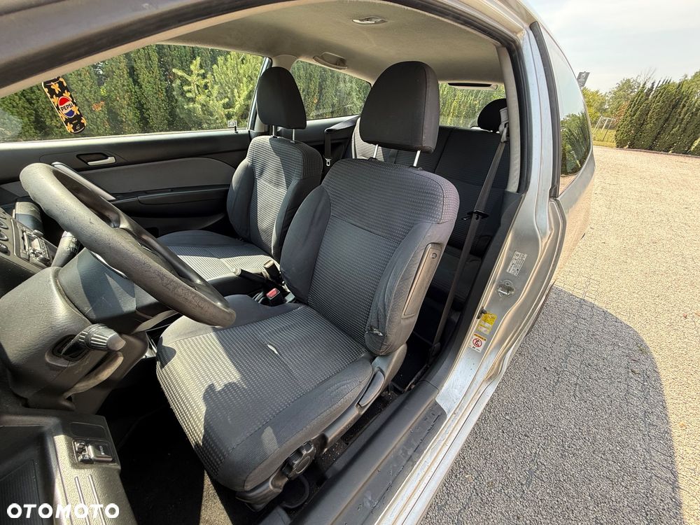Honda Civic 1.7 CTDI ES - 11