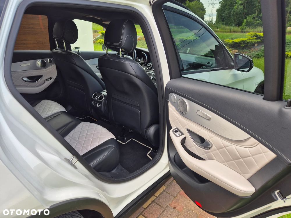 Mercedes-Benz GLC - 9