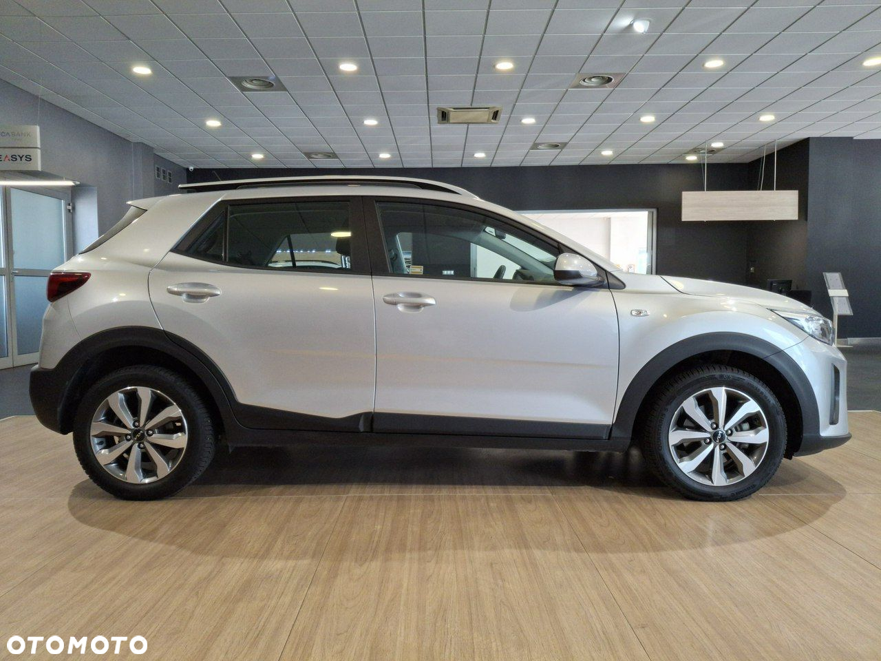 Kia Stonic 1.0 T-GDI M DCT - 4