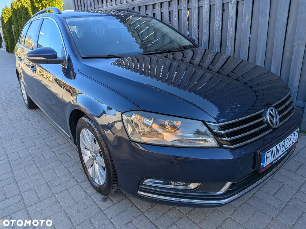 Volkswagen Passat - 2