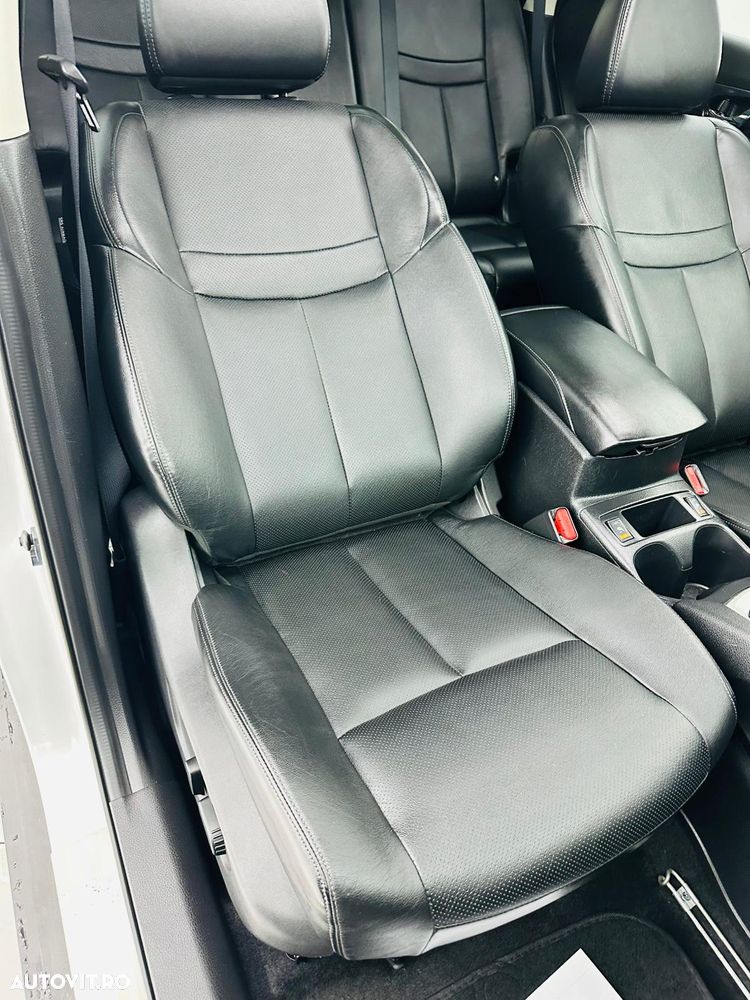 Nissan X-Trail 1.6 dCi Xtronic Tekna - 26