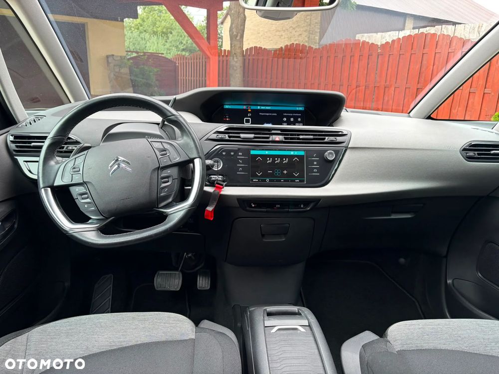 Citroën C4 Picasso - 16