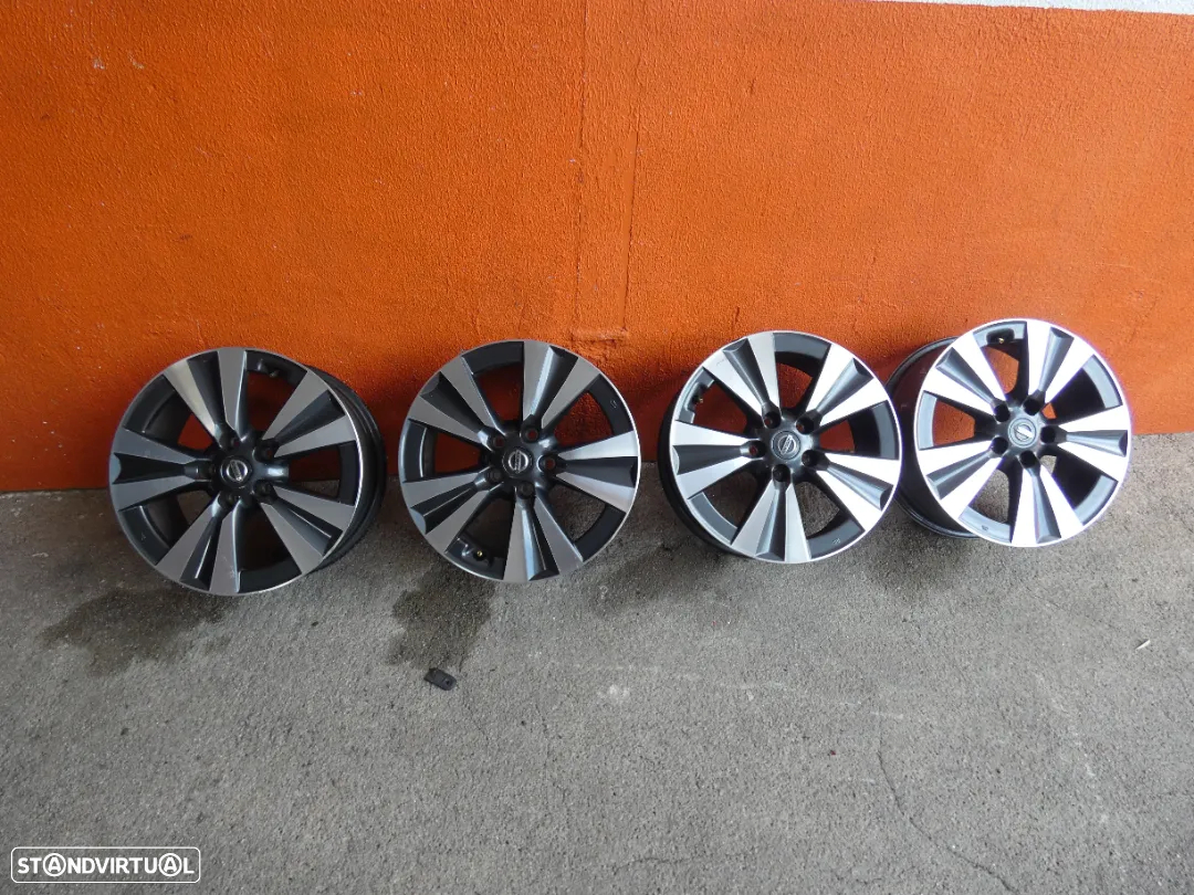 Jantes Nissan 17 com furaçao 5 x 114,3 - 3