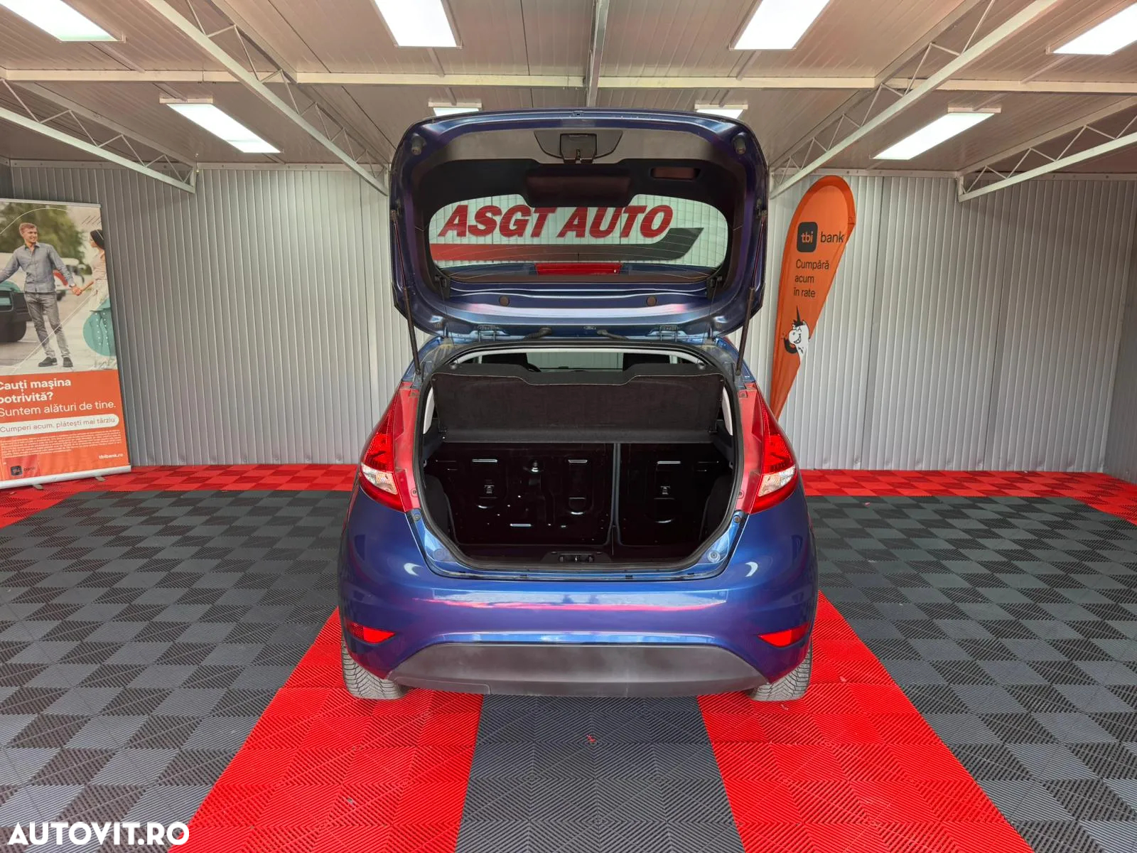 Ford Fiesta - 17