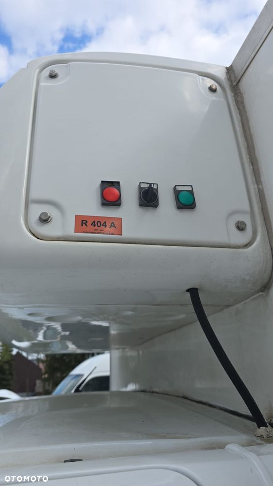 Renault Trafic - 28