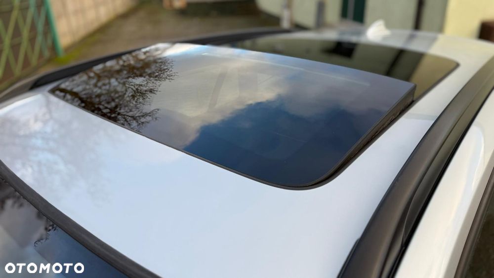 BMW X1 xDrive18d Sport Line - 23