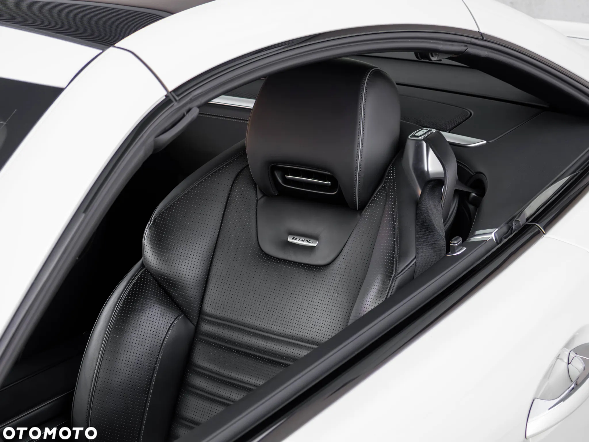 Mercedes-Benz SL 63 AMG - 22