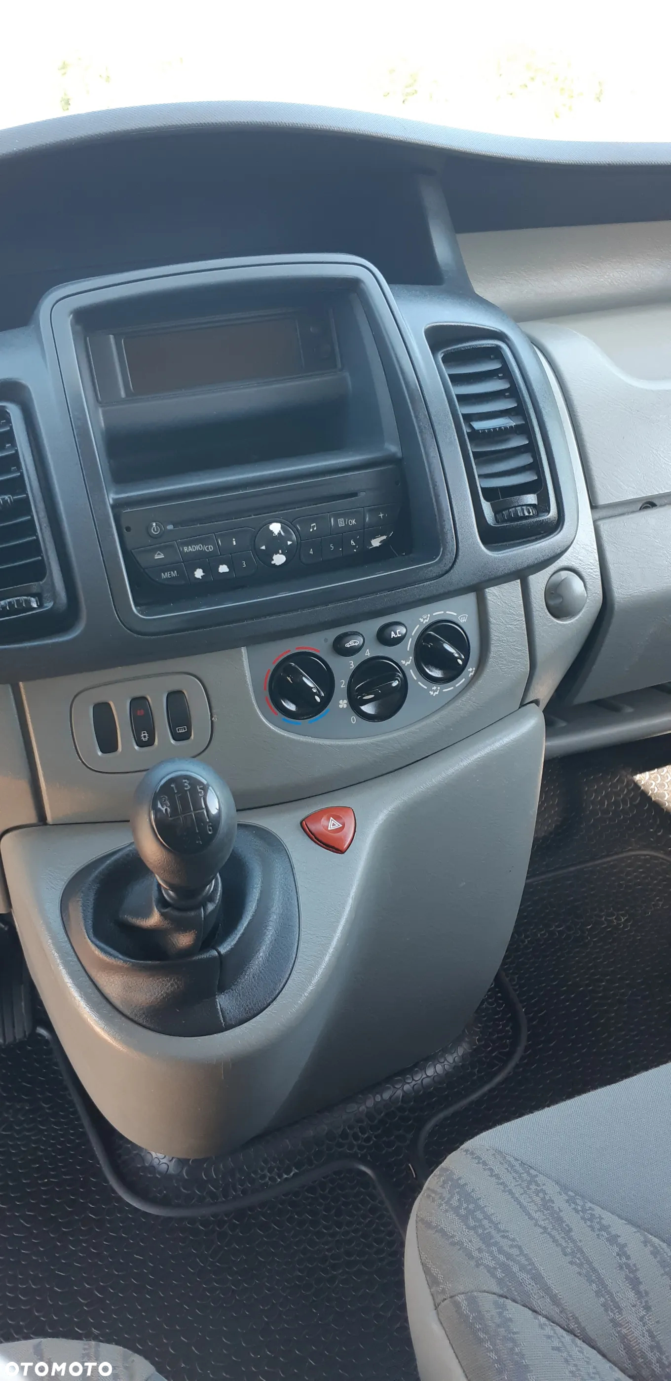 Nissan Primastar - 11