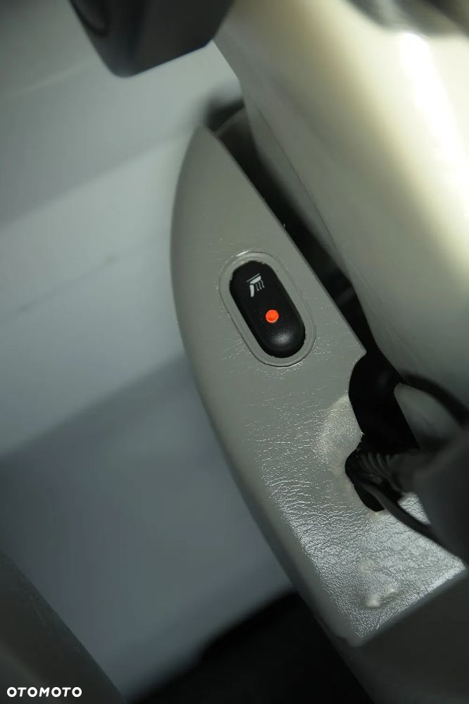 Renault TRAFIC 2.0 DCI 115KM * LONG * NAVI * PERFEKCYJNY STAN! - 25