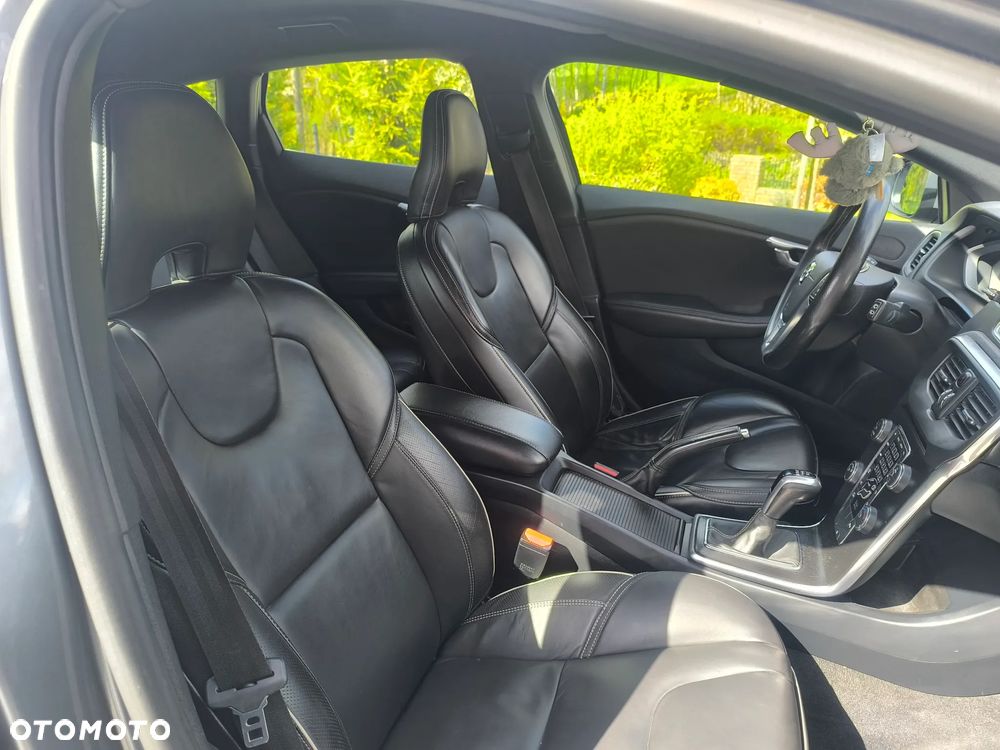 Volvo V40 D2 RDesign - 18