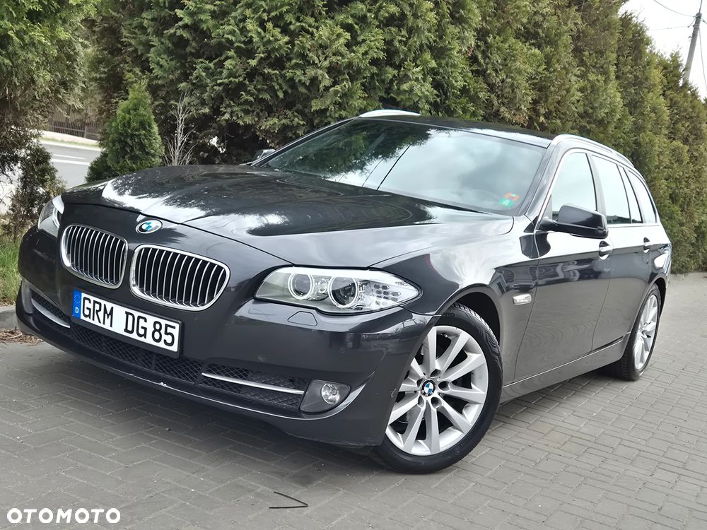 BMW Seria 5 520i - 2