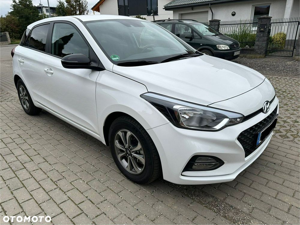 Hyundai i20 - 3