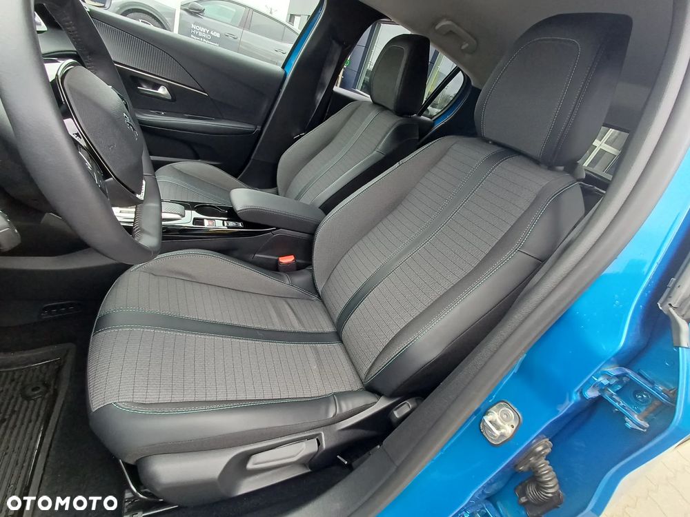 Peugeot 208 Allure Pack - 13