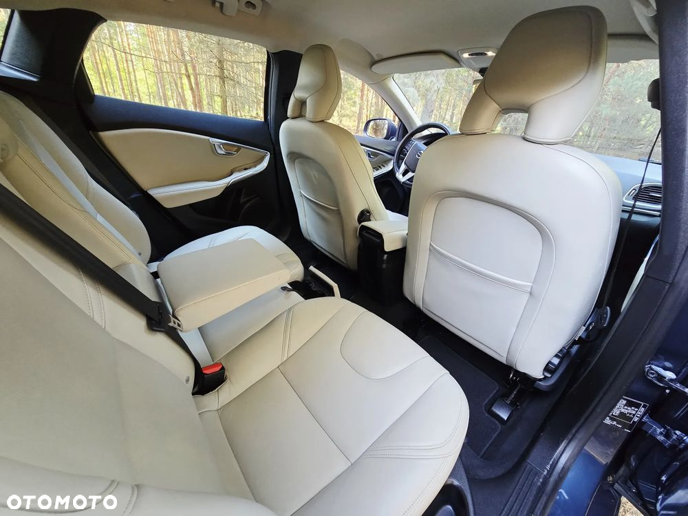 Volvo V40 D2 Drive-E SCR Dynamic Edition - 11