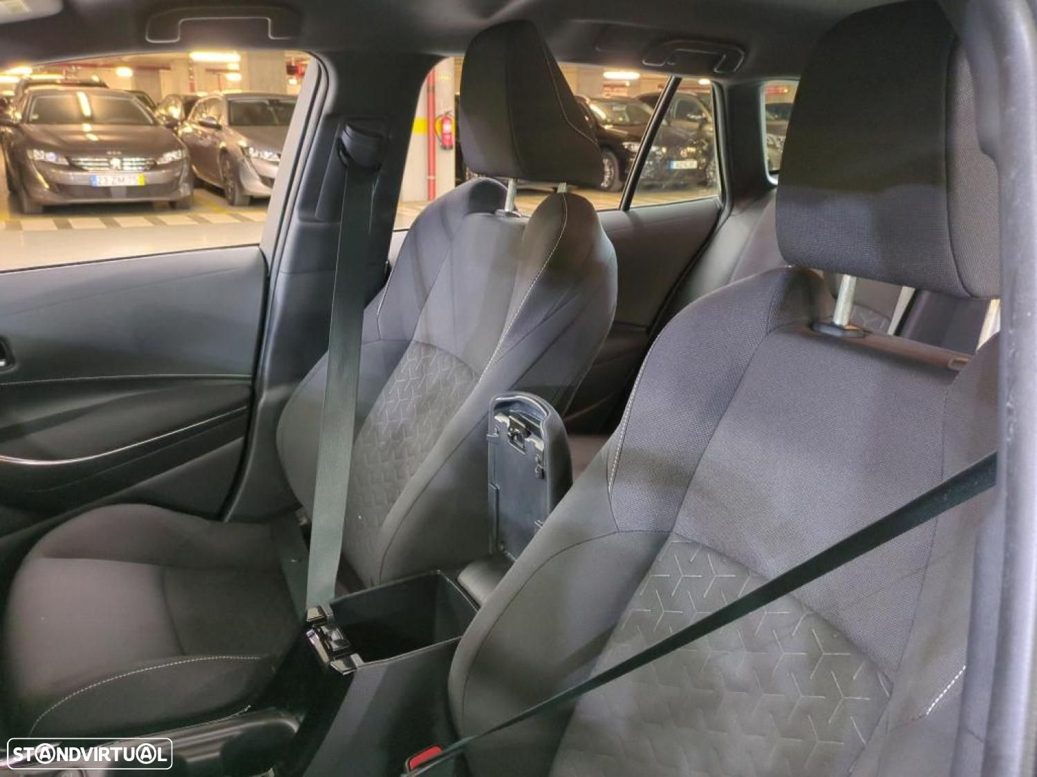 Toyota Corolla Touring Sports 1.8 Hybrid Comfort - 6