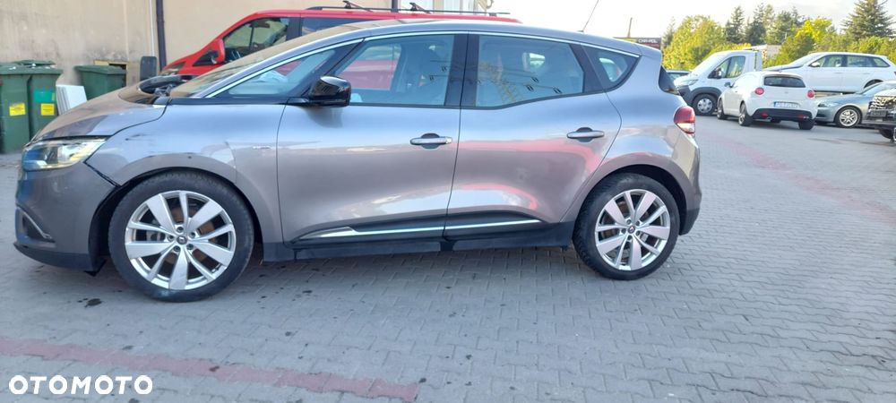 Renault Scenic - 3
