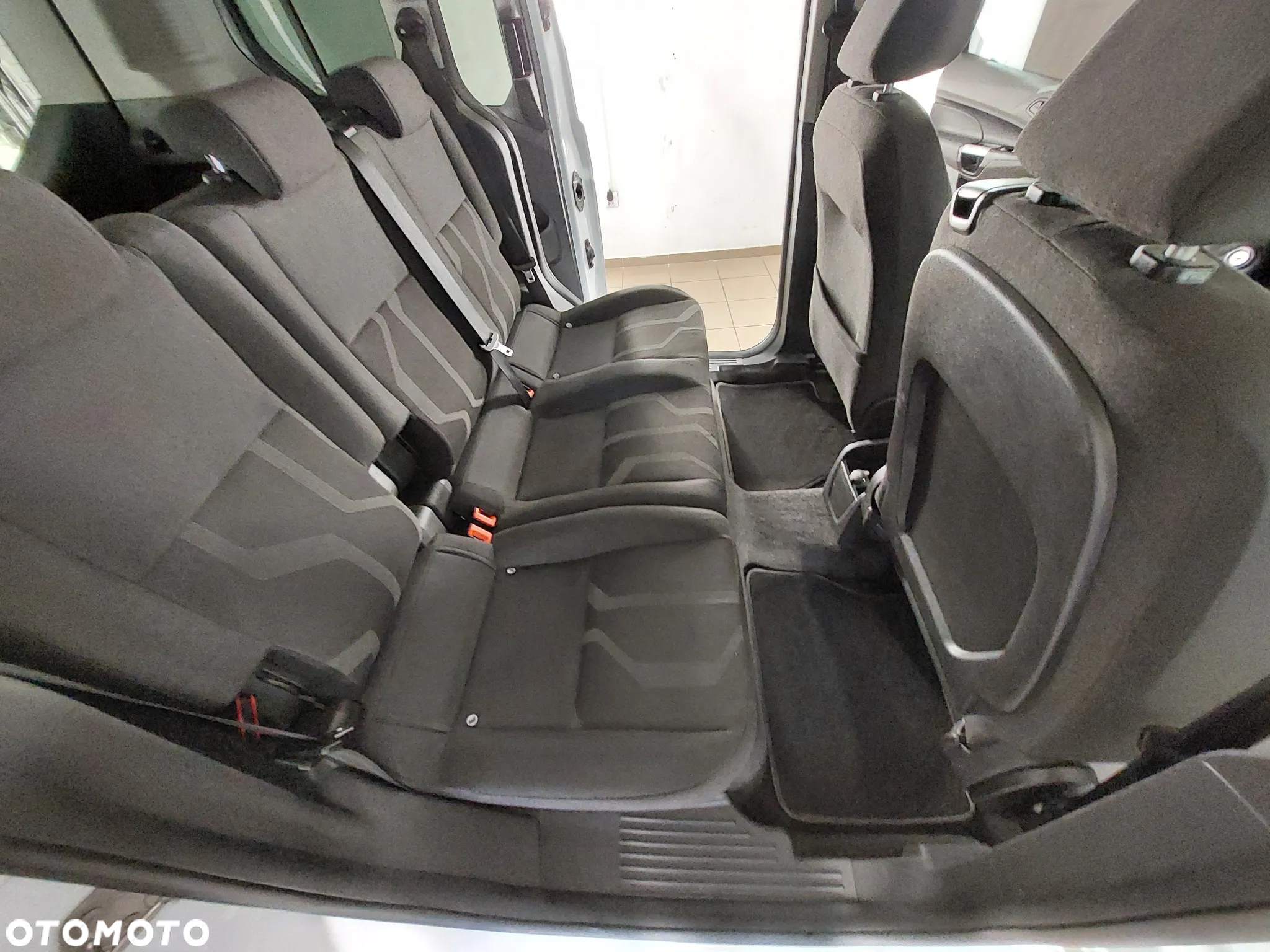 Ford Tourneo Connect 1.5 EcoBlue Trend - 13