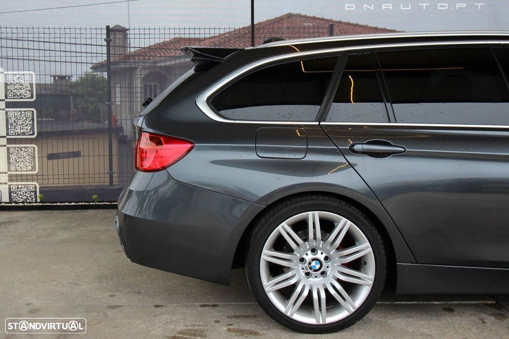 BMW 318 d Touring Pack M - 19