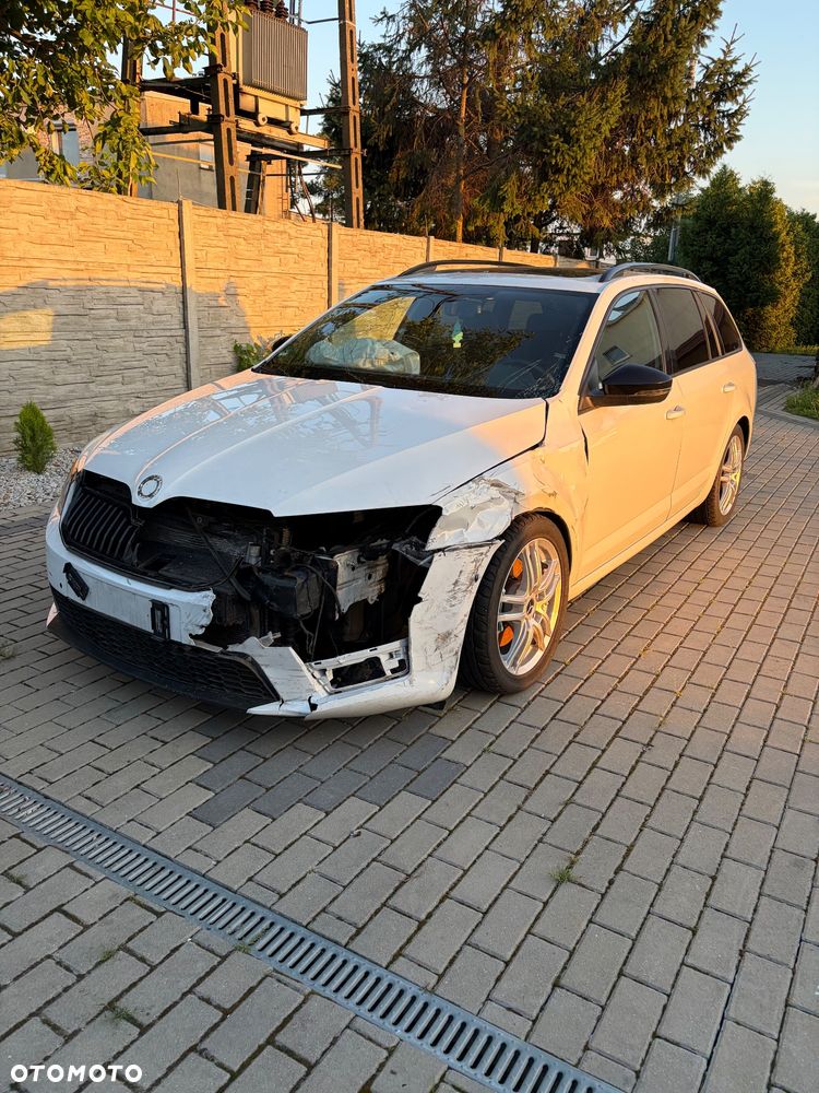 Skoda Octavia 2.0 TDI RS DSG - 7