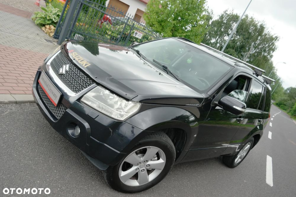 Suzuki Grand Vitara 2.4 De Luxe