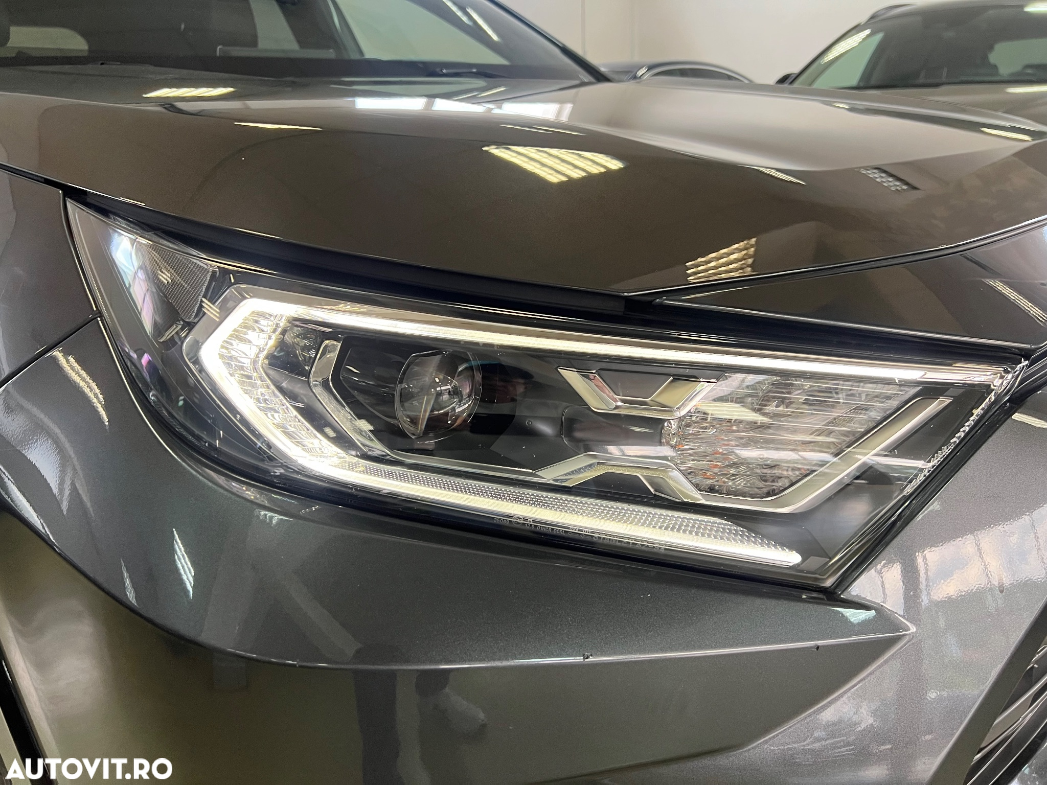 Toyota RAV4 2.5 4x4 Hybrid Lounge - 7