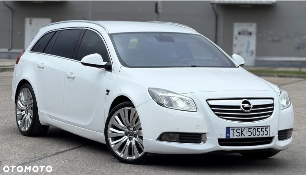 Opel Insignia - 30