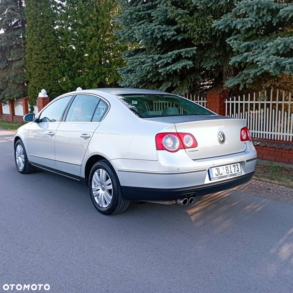 Volkswagen Passat 1.8 TSI Comfortline - 6