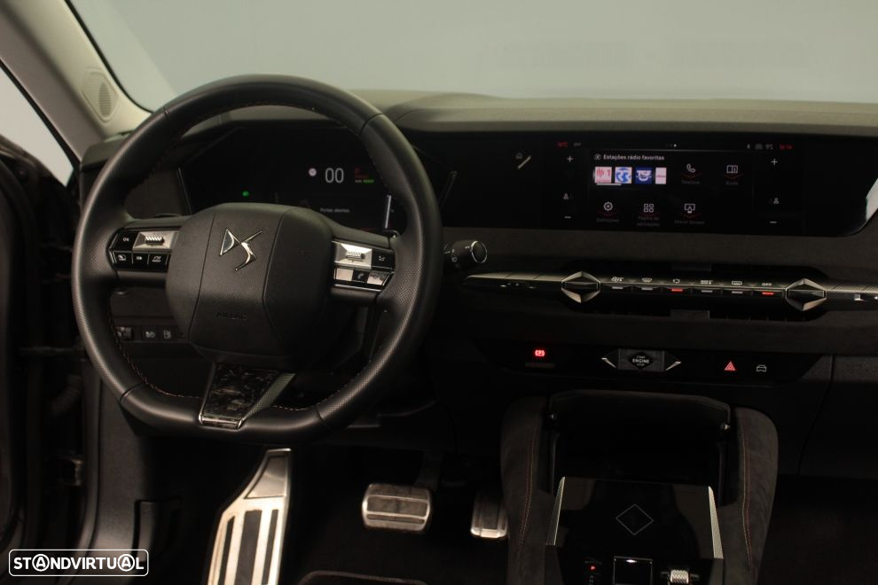 DS DS4 E-Tense Performance Line EAT8 - 17