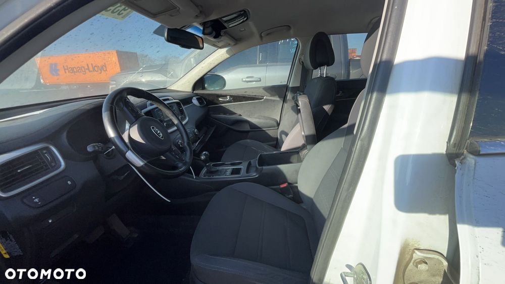 Kia Sorento - 15