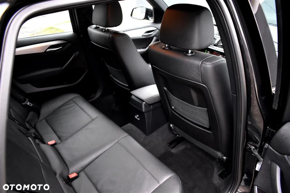 BMW X1 xDrive18d xLine - 22