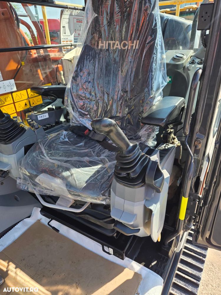 Hitachi ZX210LC-7, 2023, 3.088h, CUPLA RAPIDA, cupa NOUA 1,3mc, Masa operationala 23,4 tone, 3 camere, ad sapare 7m, 3 pompe hidr HITACHI, antifurt, ISUZU, ridica 13t, lant 90% ok, consum 12l/h, posibilitatea leasing 4 ani, CA NOU-PROMOTIE 109.900 Eur+Tva - 32