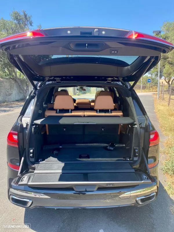 BMW X7 40 d xDrive Pack M - 23