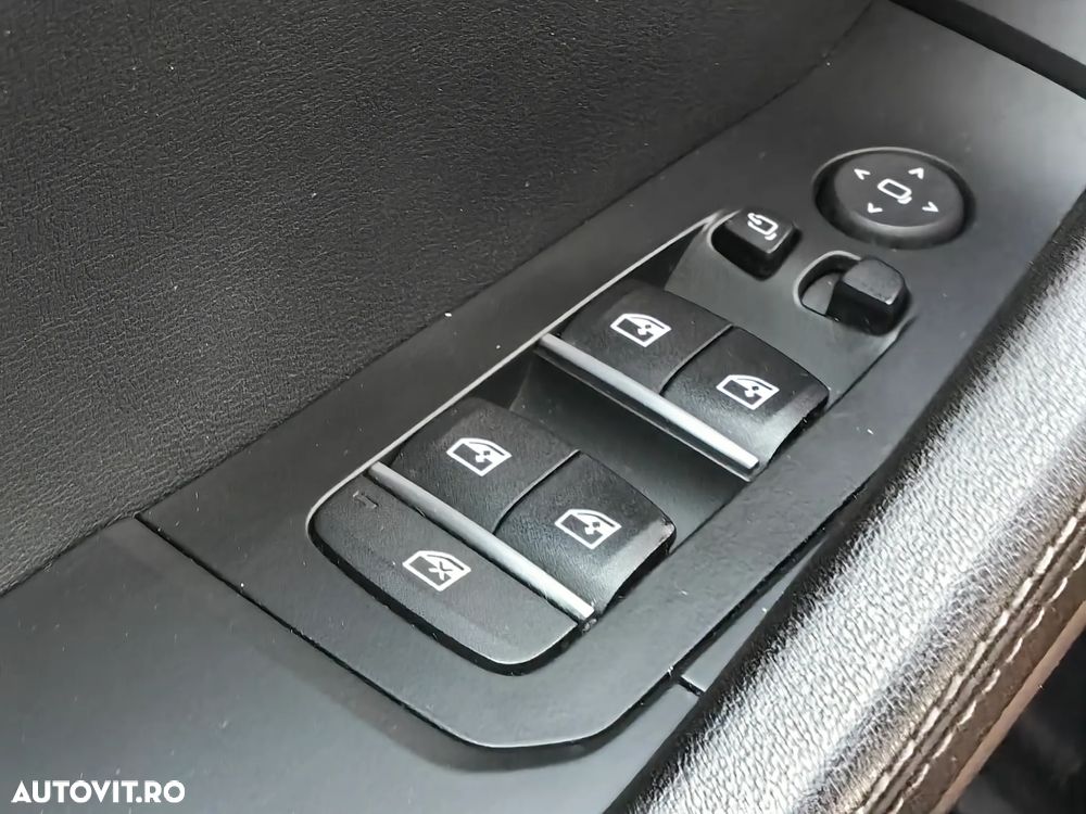 BMW X6 xDrive40d AT MHEV - 33