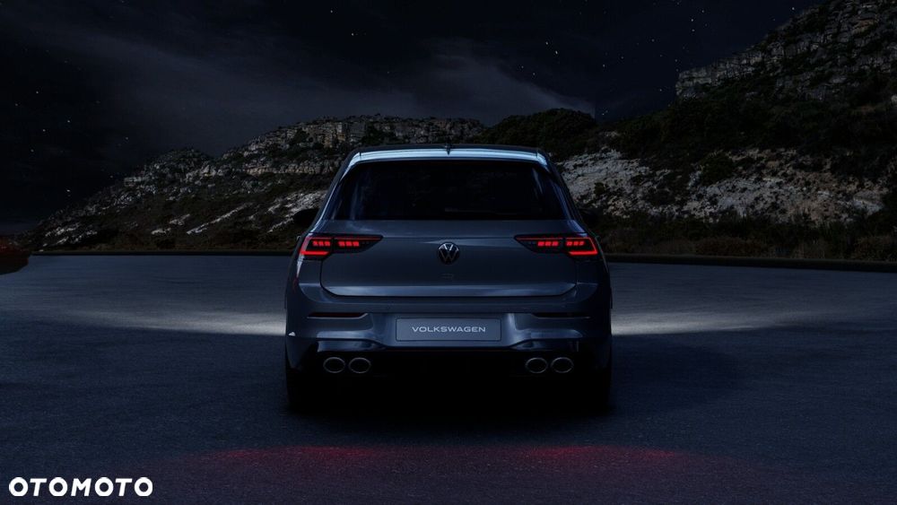 Volkswagen Golf - 18