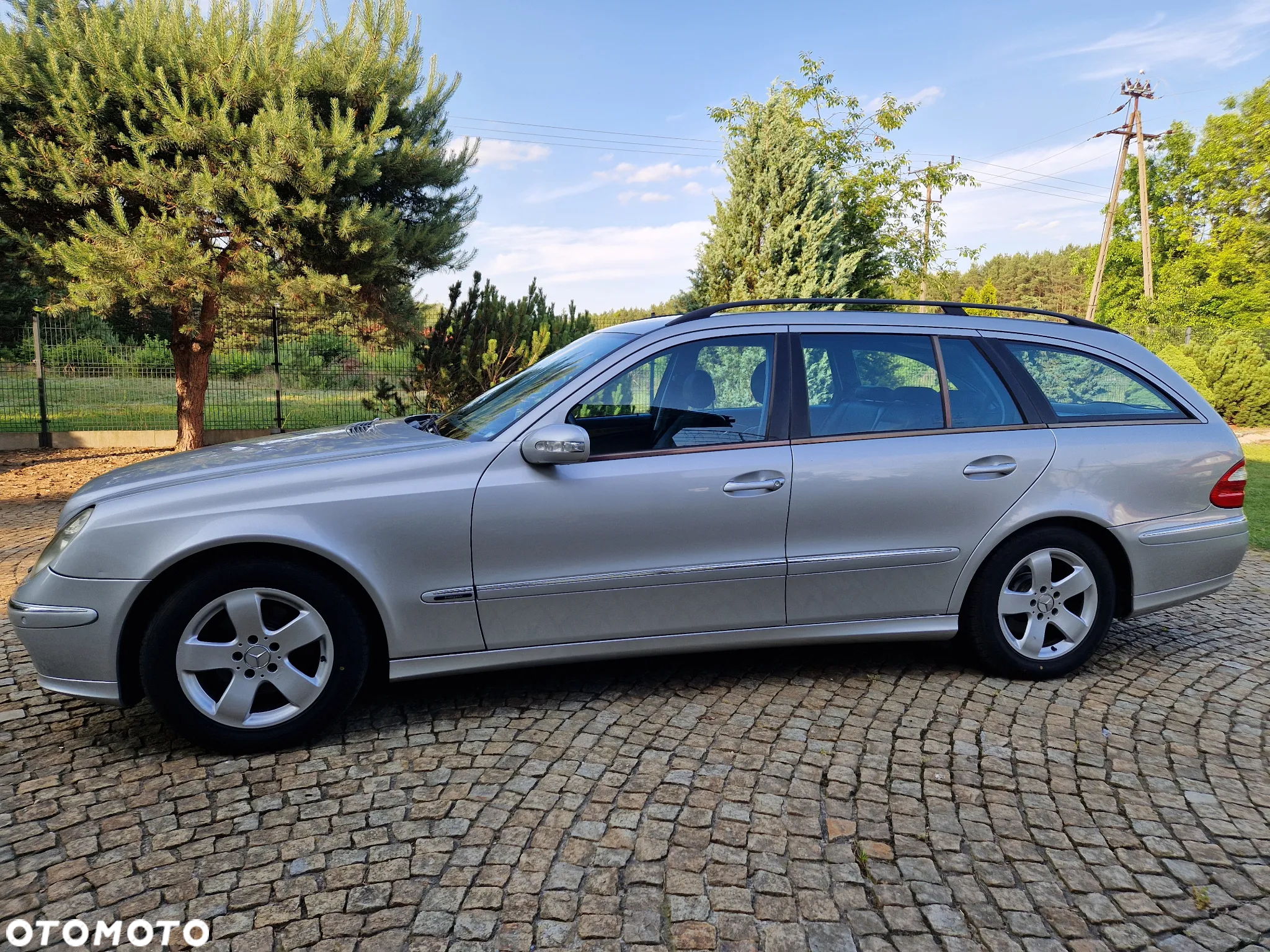 Mercedes-Benz Klasa E 220 T CDI Automatik Avantgarde - 4