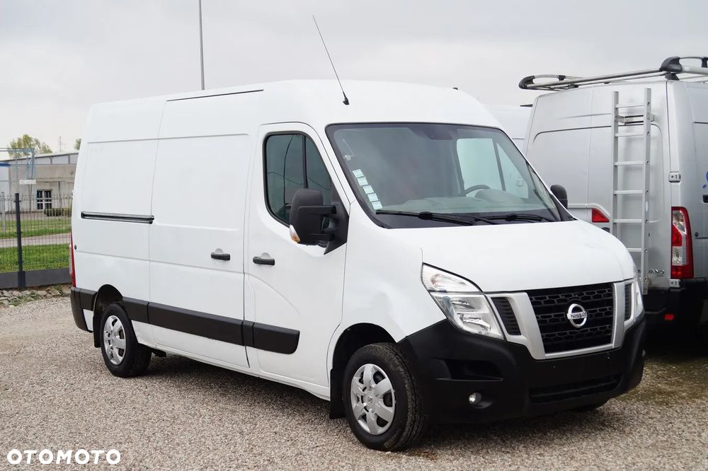 Nissan NV400 - 5