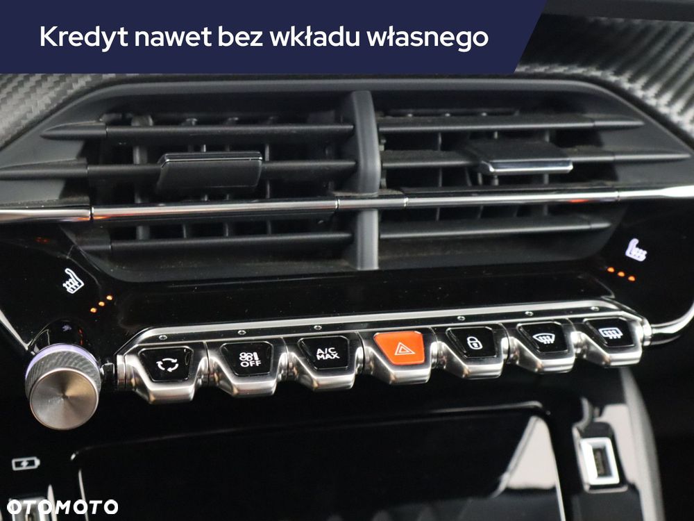 Peugeot 208 - 19
