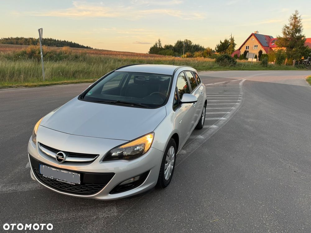 Opel Astra 1.7 CDTI Enjoy - 9