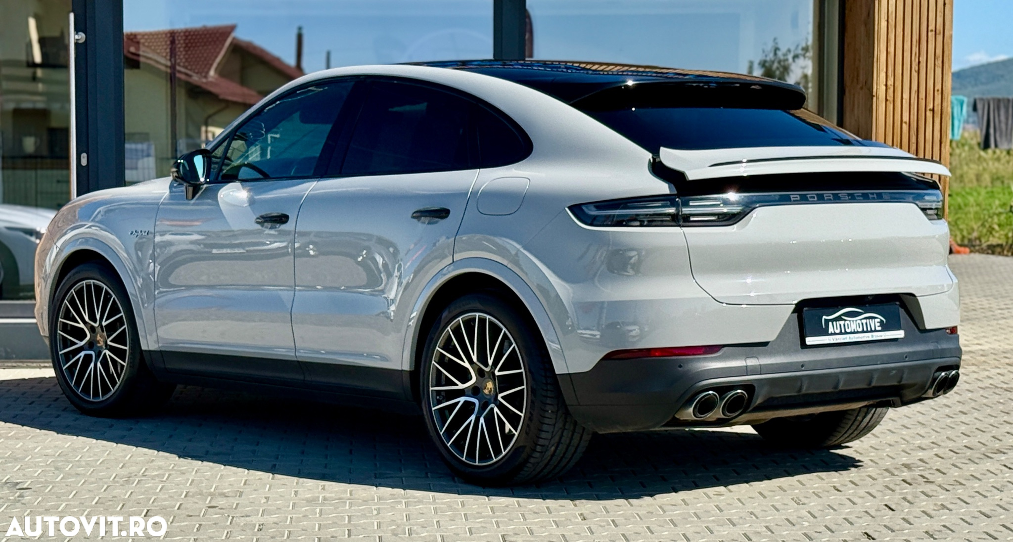 Porsche Cayenne Coupe E-Hybrid Tiptronic S Platinum Edition - 13
